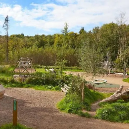 Rossmore House * 모니건